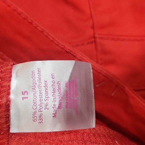 Women's Shorts Red NoBo shorts, multi button/zipper rear pocket shorts size 15 - Picture 4 of 5